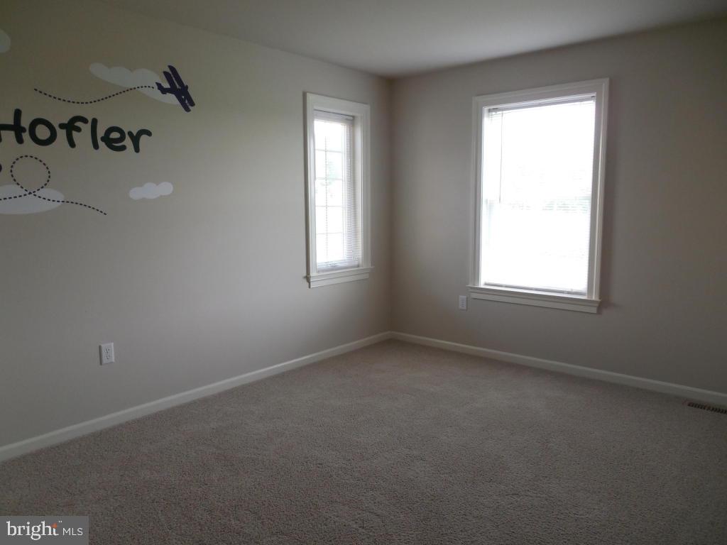 324 Spurrier Drive Lititz, PA 17543 - Photo 12 of 19