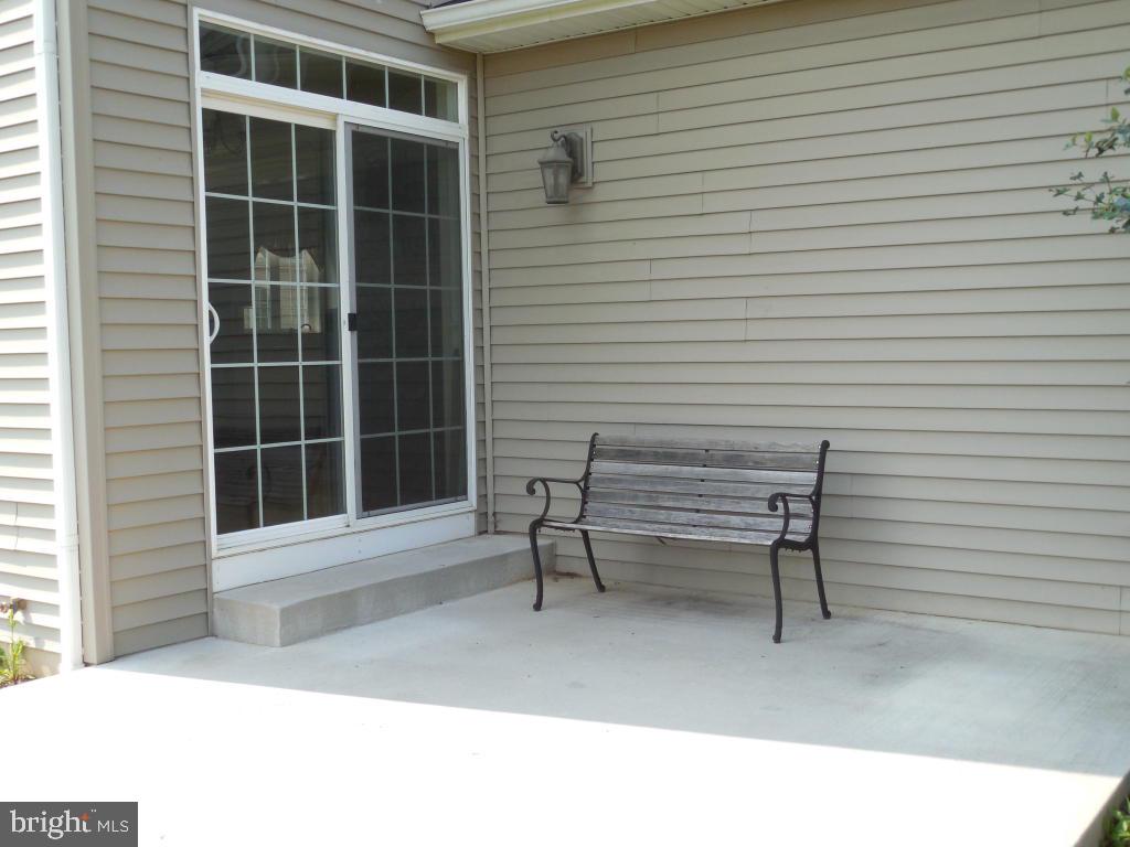 324 Spurrier Drive Lititz, PA 17543 - Photo 17 of 19