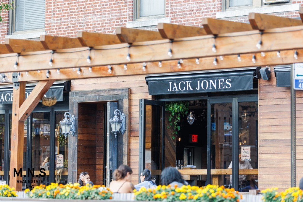 22-54 46th Street, Unit 403 Queens, NY 11105 - Photo 21 of 30