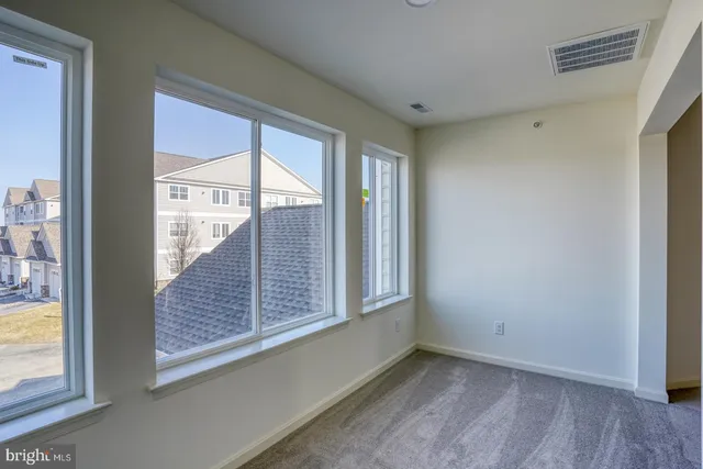 $305,900 | 4902 Pebble Lane, Unit F, Milford, DE 19963