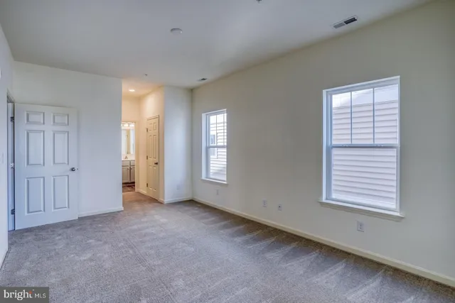 $305,900 | 4902 Pebble Lane, Unit F, Milford, DE 19963