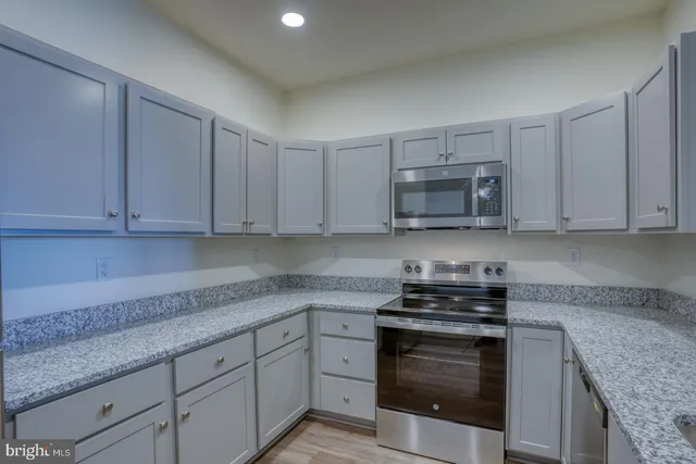 $305,900 | 4902 Pebble Lane, Unit F, Milford, DE 19963