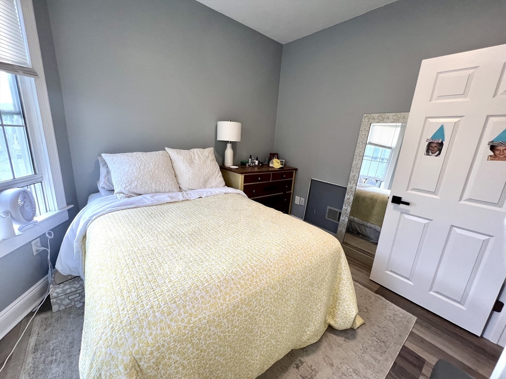 242 West 3rd Street, Unit 2 Boston, MA 02127 - Photo 15 of 21