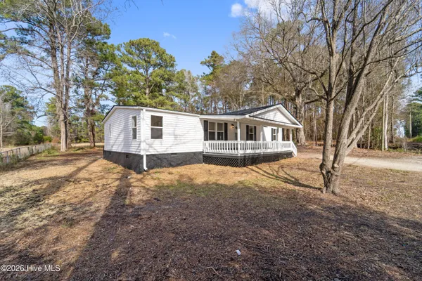 $239,000 | 529 Hubert Boulevard, Hubert, NC 28539