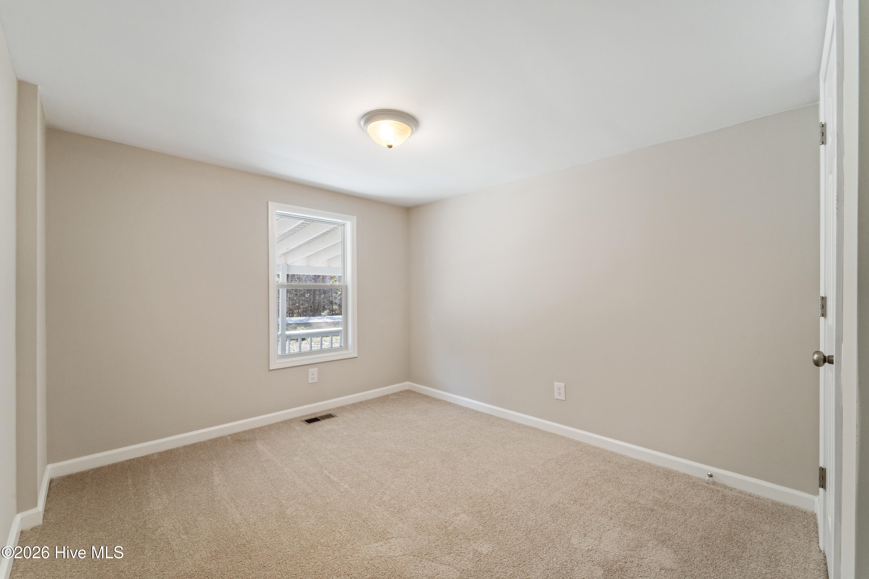 529 Hubert Boulevard Hubert, NC 28539 - Photo 23 of 31 DSC06265