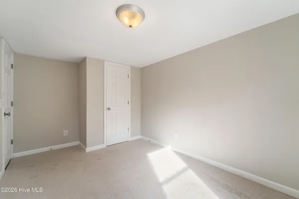 $239,000 | 529 Hubert Boulevard, Hubert, NC 28539