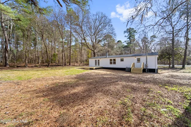 $240,000 | 529 Hubert Boulevard, Hubert, NC 28539