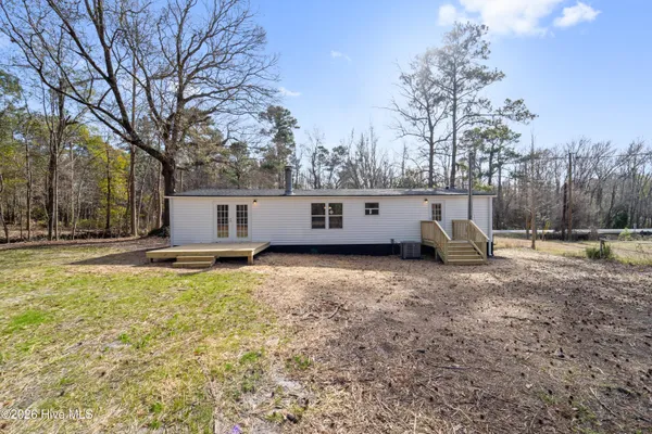 $239,000 | 529 Hubert Boulevard, Hubert, NC 28539
