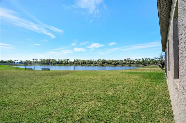 $579,000 | 6620 35th Court East, Sarasota, FL 34243