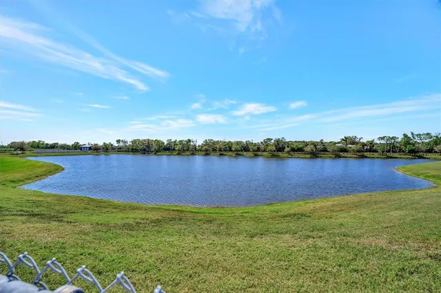 $579,000 | 6620 35th Court East, Sarasota, FL 34243