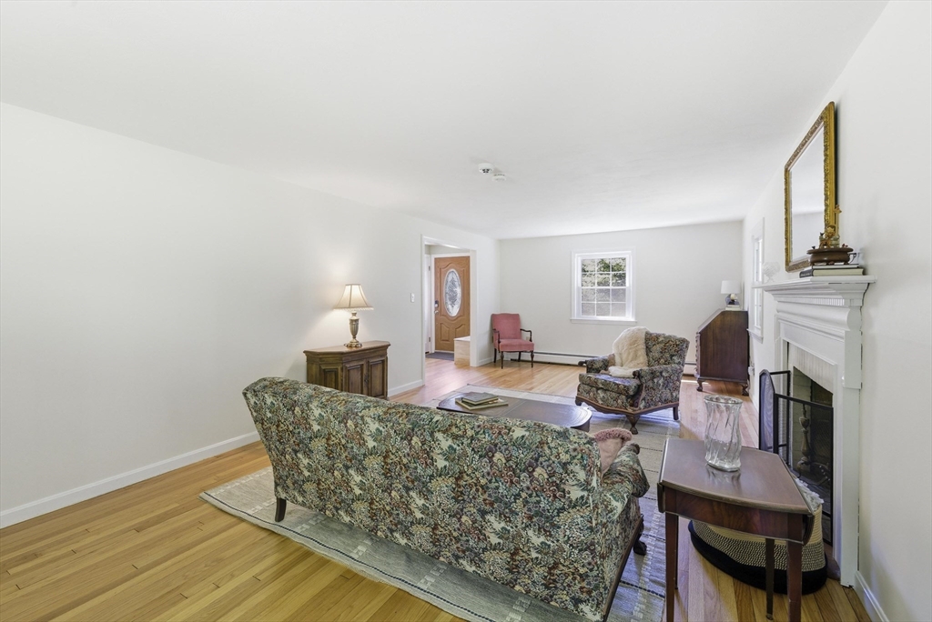 49 Country Way Northampton, MA 01062 - Photo 19 of 41