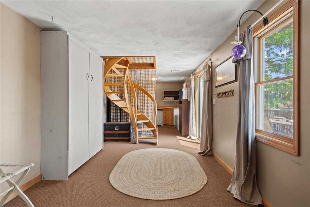 212 Grove Street Clinton, MA 01510 - Photo 19 of 30