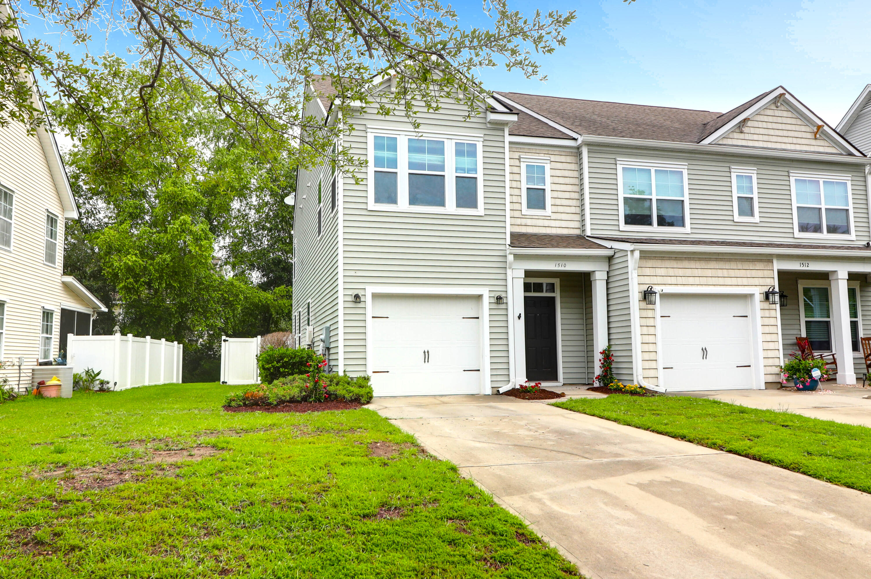 1510 Royal Colony Road Johns Island, SC 29455 - Photo 1 of 33 1510 Royal Colony Rd -Tidalcreekphoto- (
