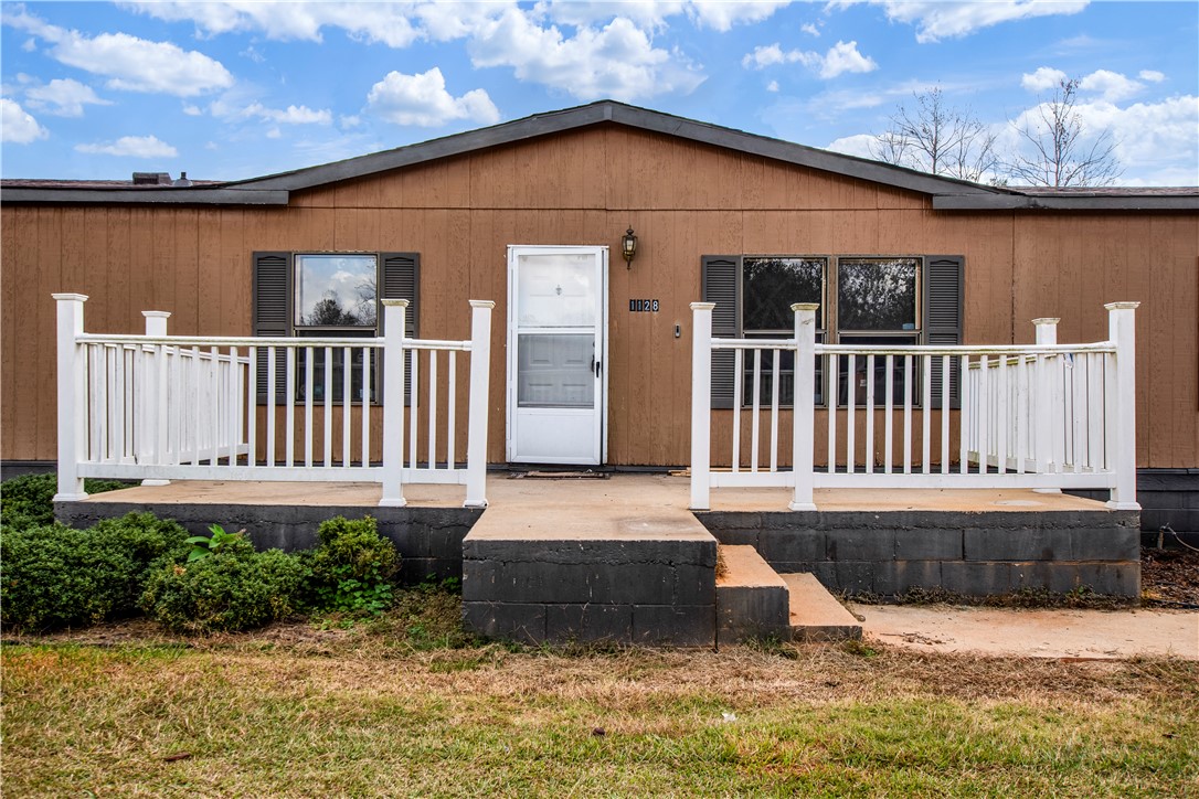 1128 Blount Road Belton, SC 29627 - Photo 2 of 32