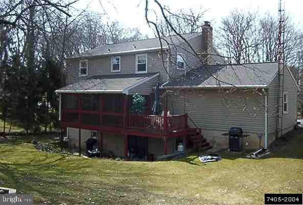 1855 Radnor Road York, PA 17402 - Photo 2 of 8