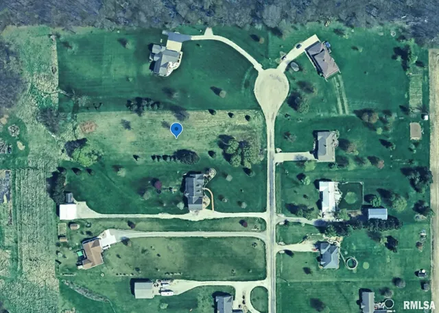 $40,000 | 24862 Brookwood Hills Road, Athens, IL 62613