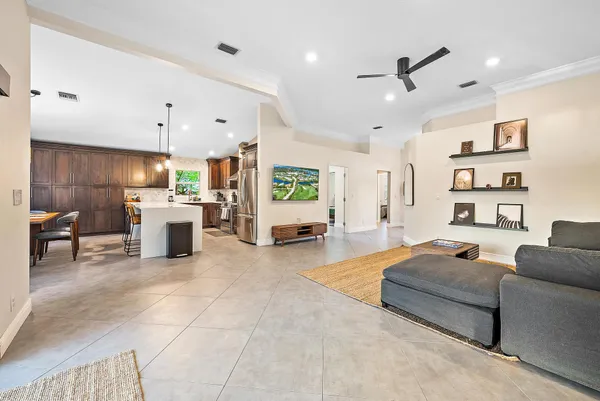 $10,000 | 15129 Harriet Avenue, Jupiter, FL 33458