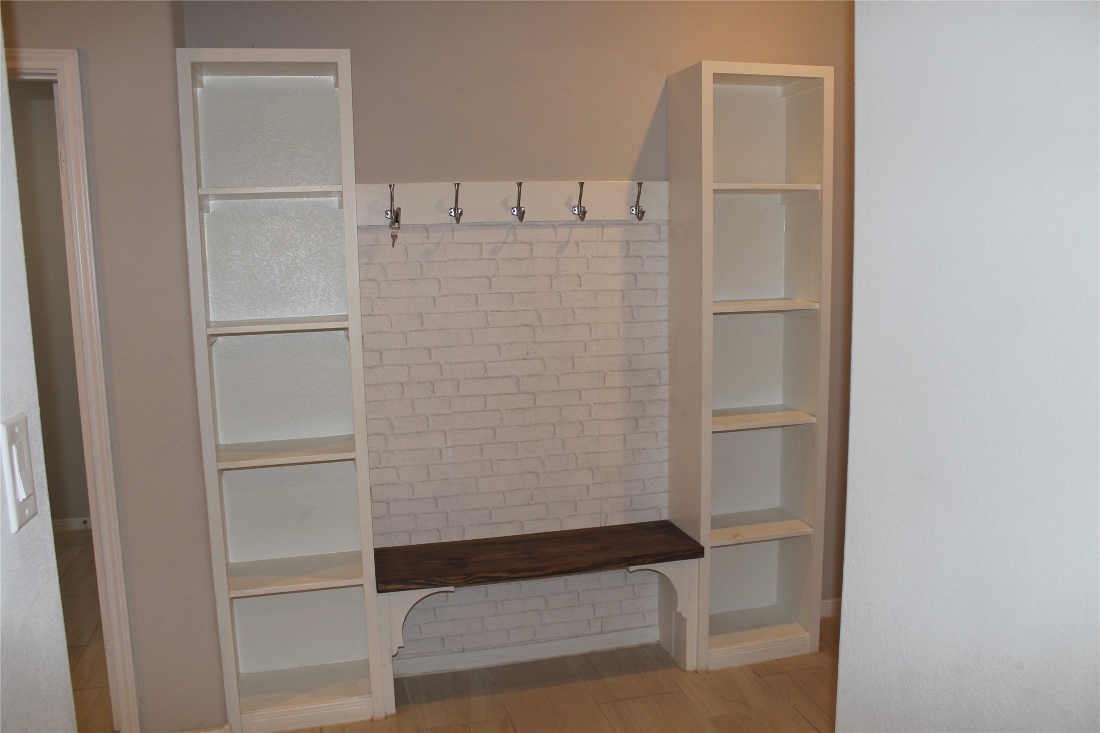 14200 Wallowa Ridge Lane Conroe, TX 77384 - Photo 3 of 22 a bathroom with a bathtub