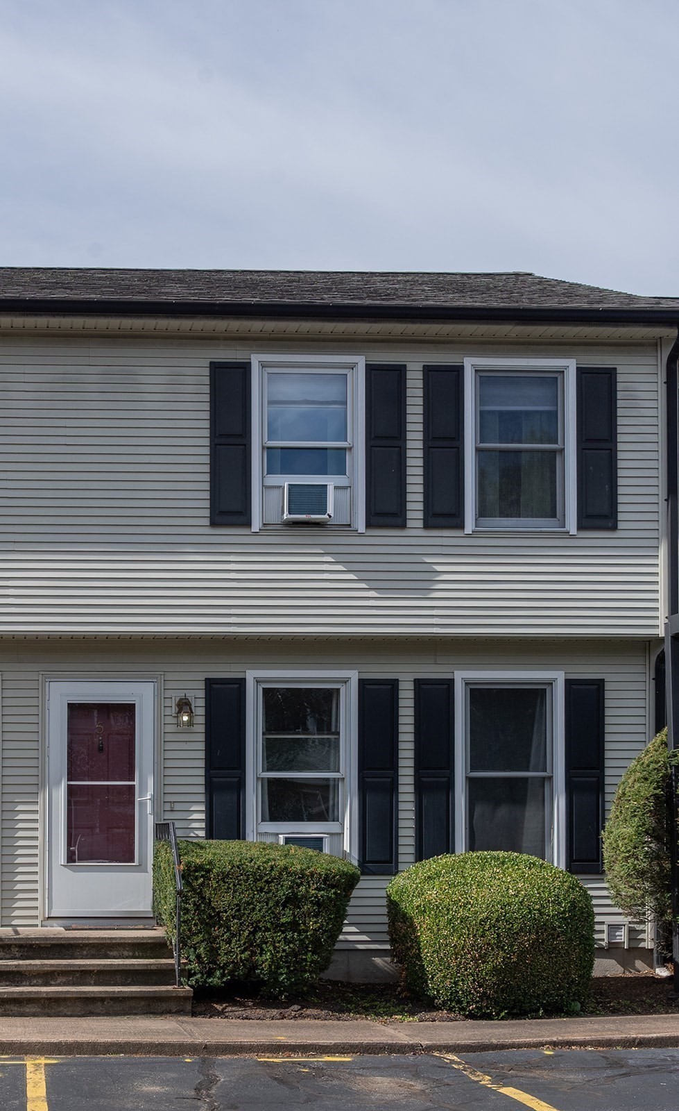 166 Hillside Road, Unit 5 Westfield, MA 01085 - Photo 2 of 40 Gallery Image 2