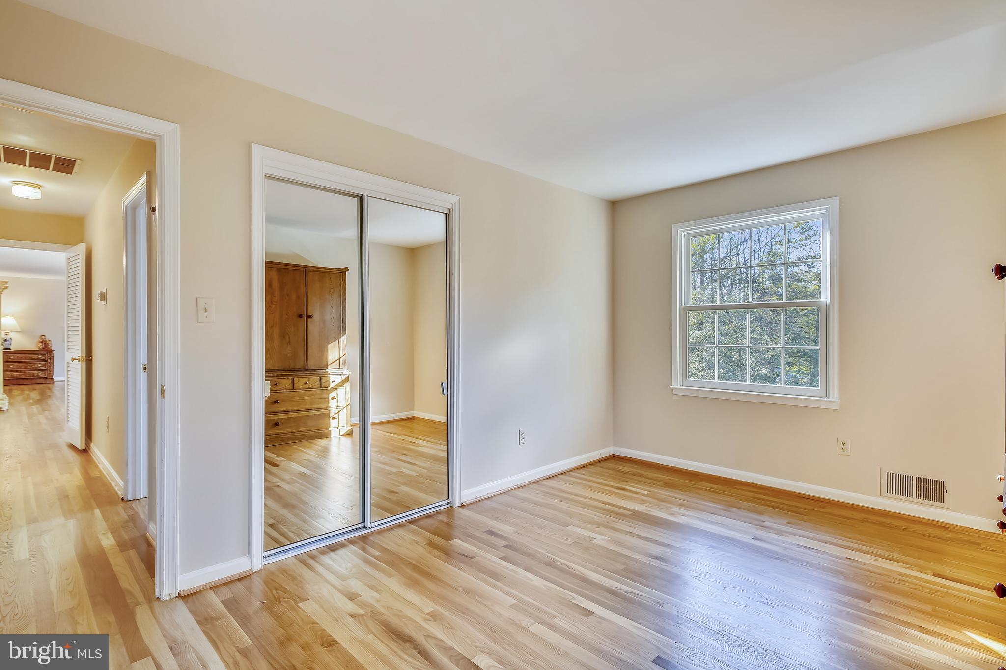 12014 Canter Lane Reston, VA 20191 - Photo 17 of 41 Second biggest bedroom in the front corner