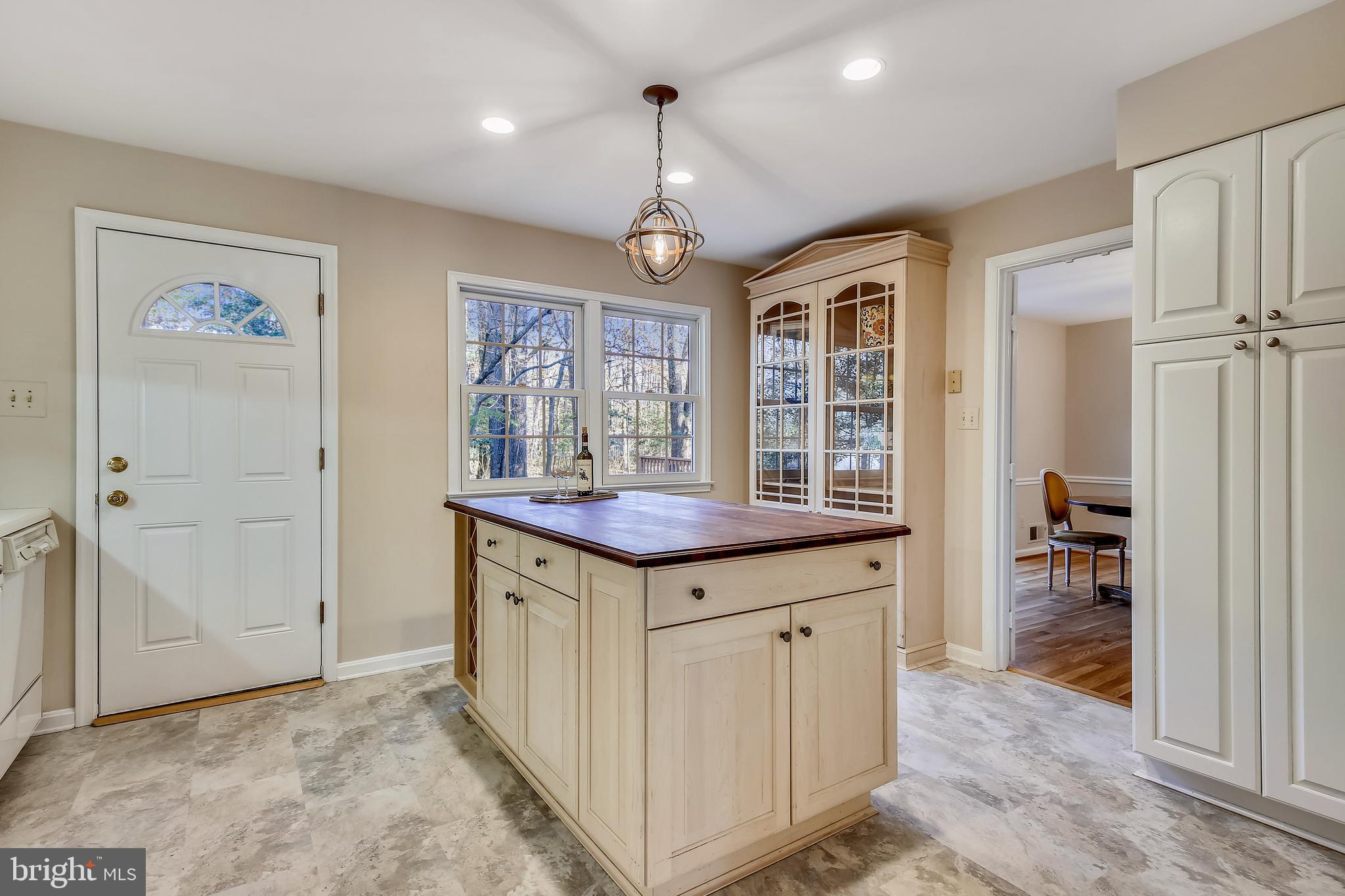 12014 Canter Lane Reston, VA 20191 - Photo 6 of 41 The moveable island has a lot of smart touches!
