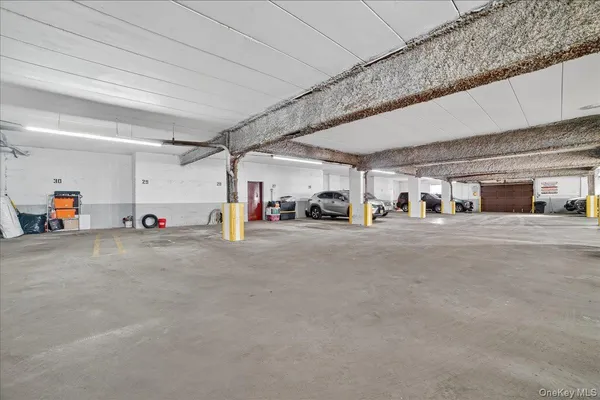 $295,000 | 11 Park Avenue, Unit 3D, Mount Vernon, NY 10550