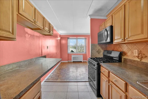 $295,000 | 11 Park Avenue, Unit 3D, Mount Vernon, NY 10550