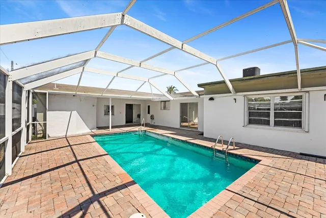 $570,000 | 6560 Hayes Street, Hollywood, FL 33024