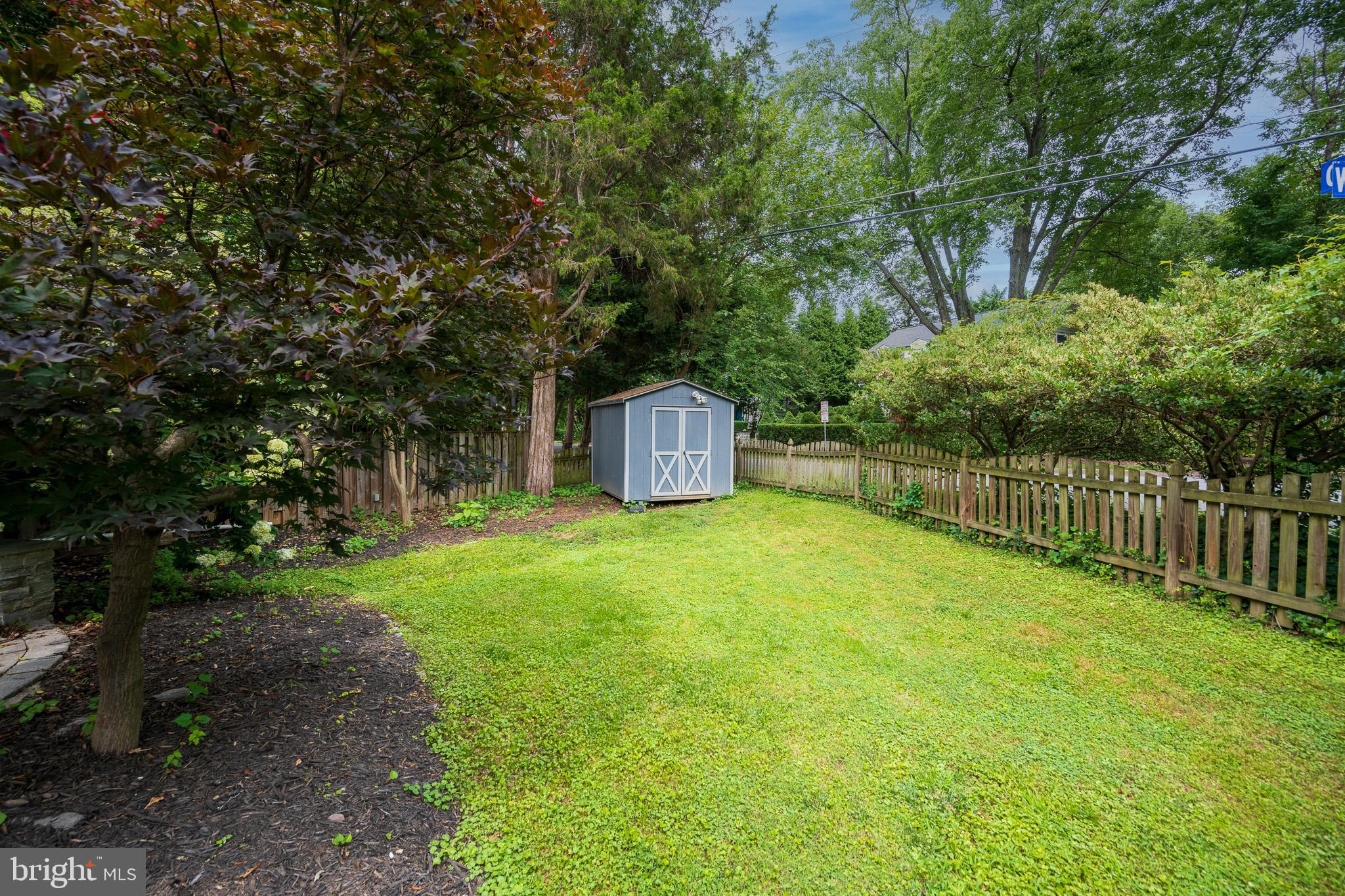 2761 Summerfield Road Falls Church, VA 22042 - Photo 10 of 28 Gallery Image 10