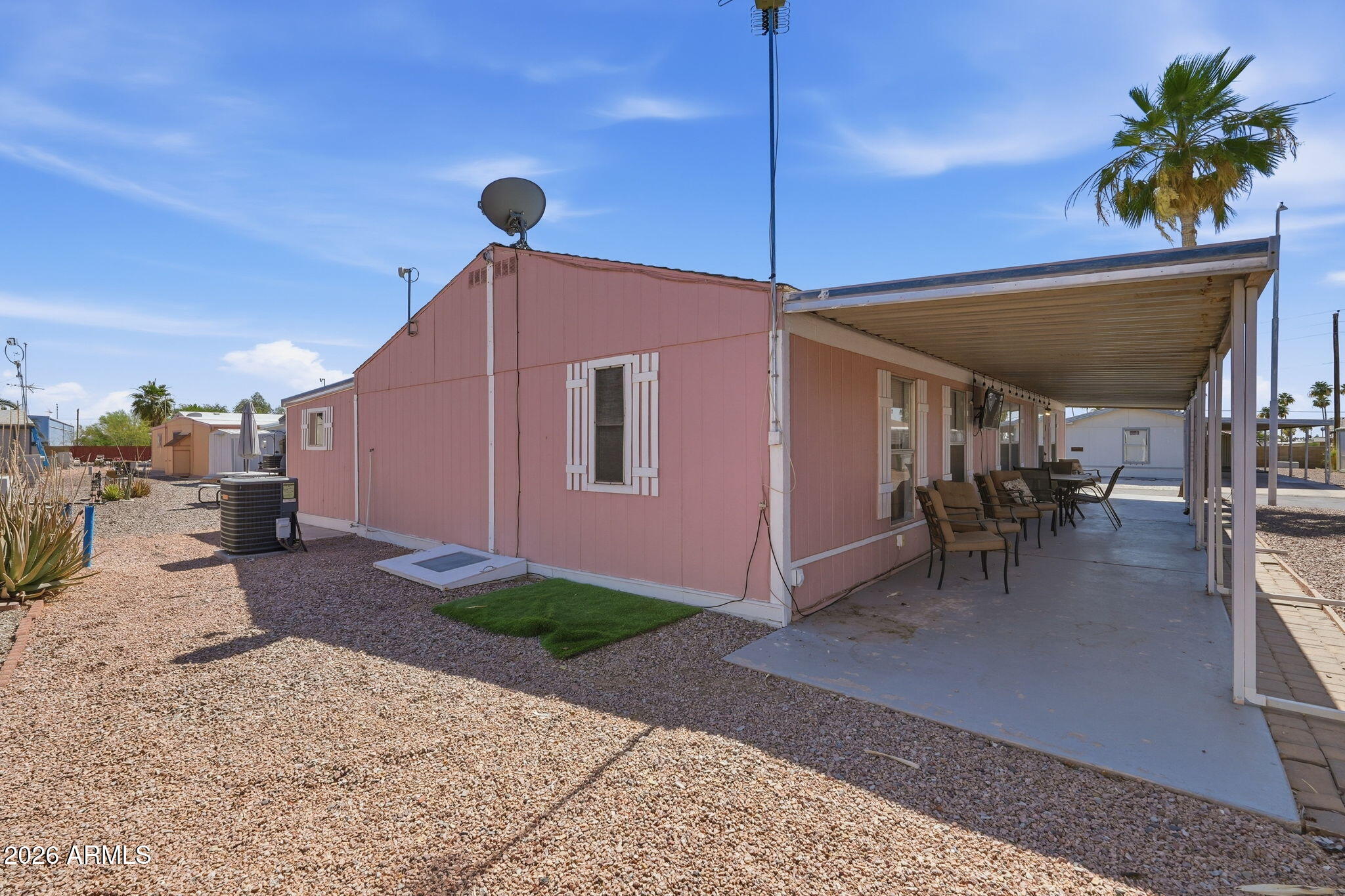 53 North Mountain Road, Unit 38 Apache Junction, AZ 85120 - Photo 35 of 35 a dinning area with table and chairs