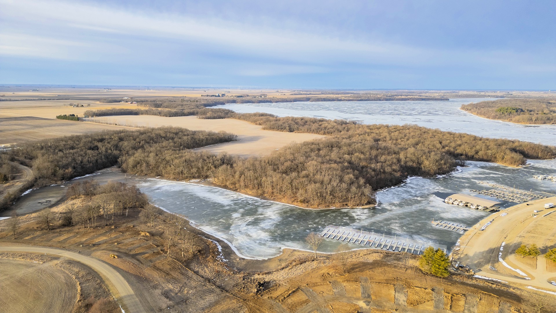 5751 White Pigeon Road Weldon, IL 61882 - Photo 13 of 29 a view of an ocean and beach