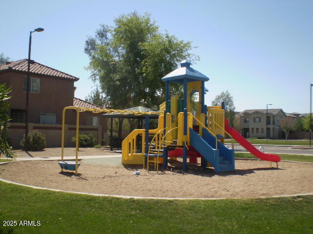 1505 East Chipman Road Phoenix, AZ 85040 - Photo 15 of 15 a view of a park with slide