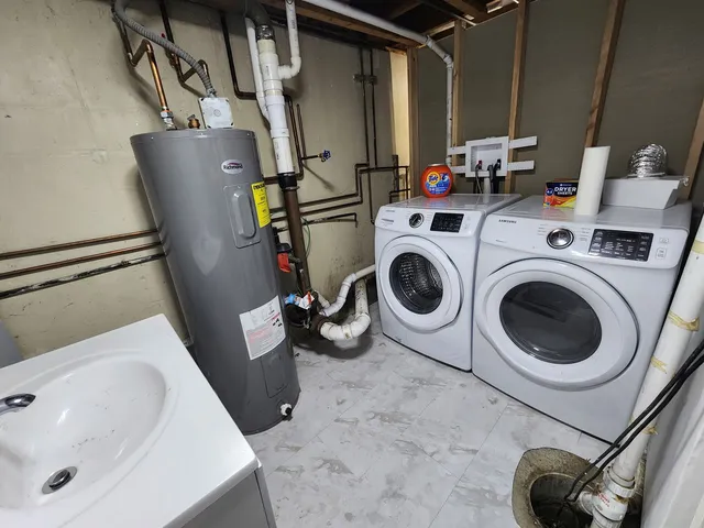 $239,900 | 456 Duck Lane, Wood Dale, IL 60191