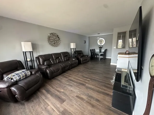 $239,900 | 456 Duck Lane, Wood Dale, IL 60191