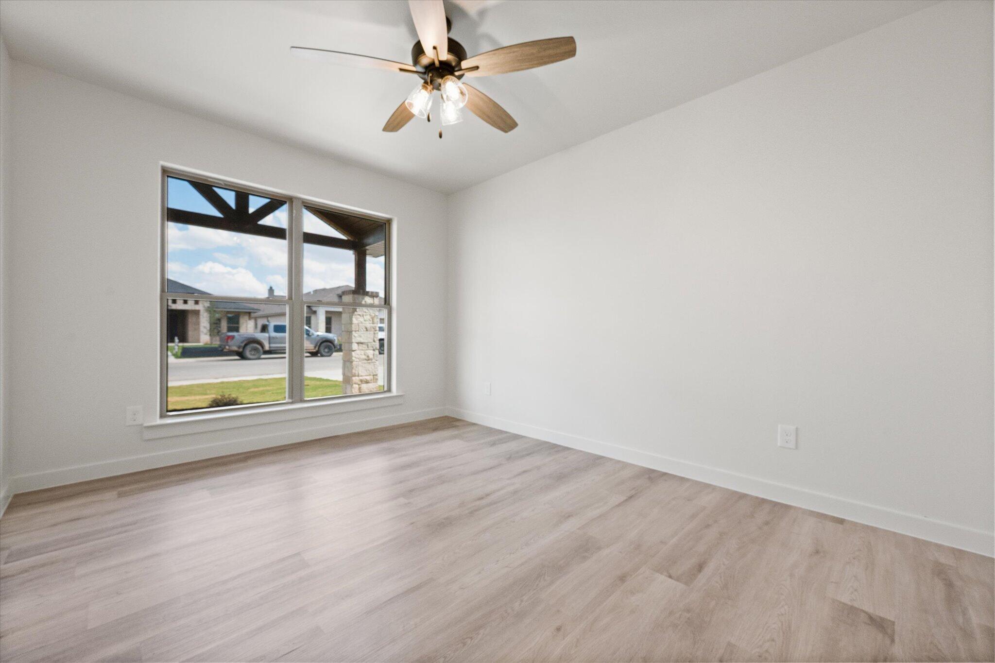 6926 53rd Street Lubbock, TX 79407 - Photo 19 of 23 16-6926 53rd_8240