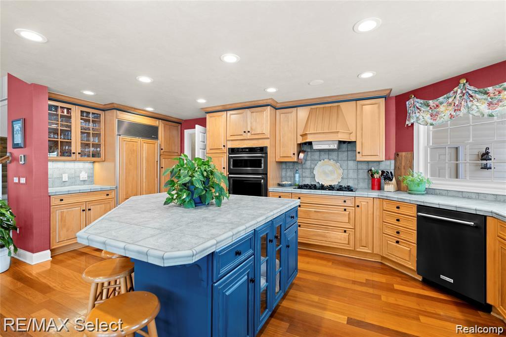 8211 Burleigh Road Grand Blanc, MI 48439 - Photo 25 of 72 GetMedia (6).jpg