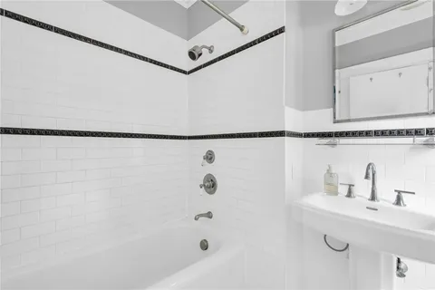 $1,325,000 | 232 Taber Avenue, Providence, RI 02906