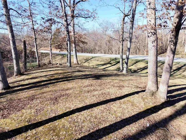 $329,900 | 3831 East State Highway, Altamont, IL 62461