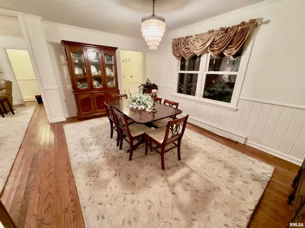 $329,900 | 3831 East State Highway, Shumway, IL 62461