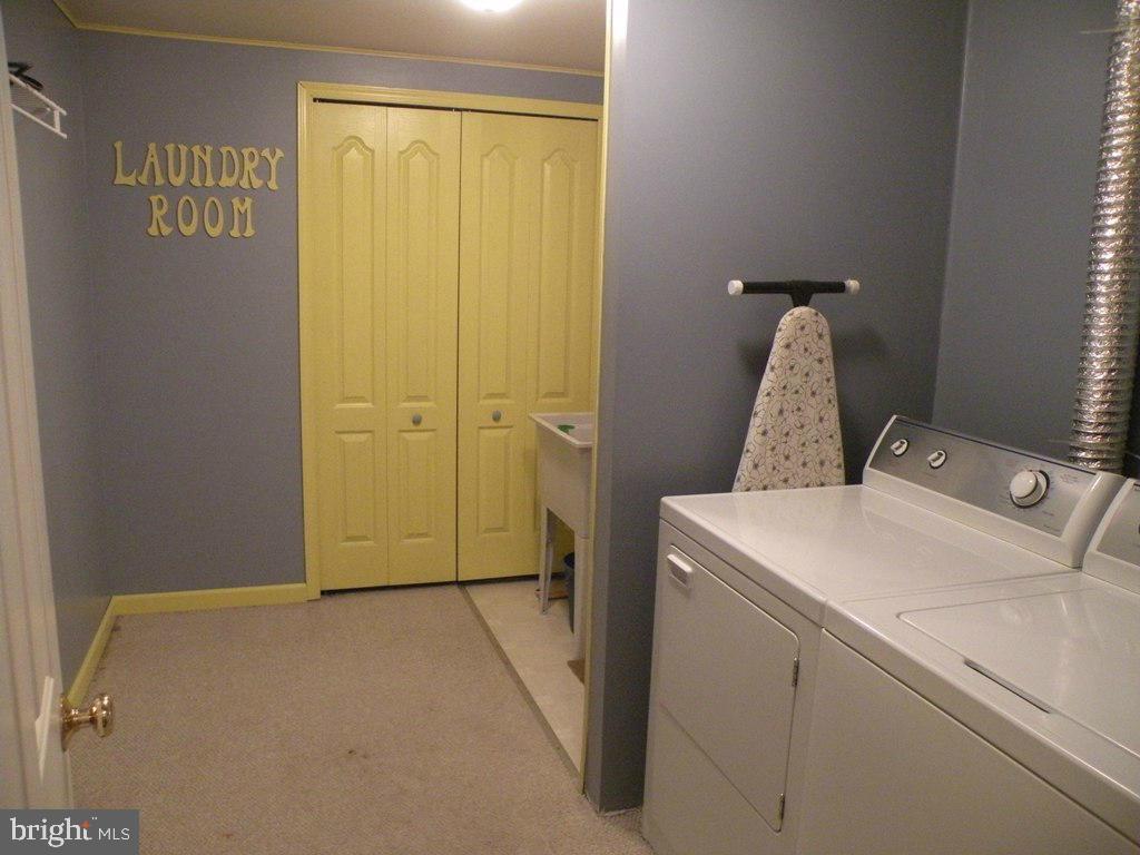 182 Riders Way Lebanon, PA 17042 - Photo 9 of 12 Gallery Image 9