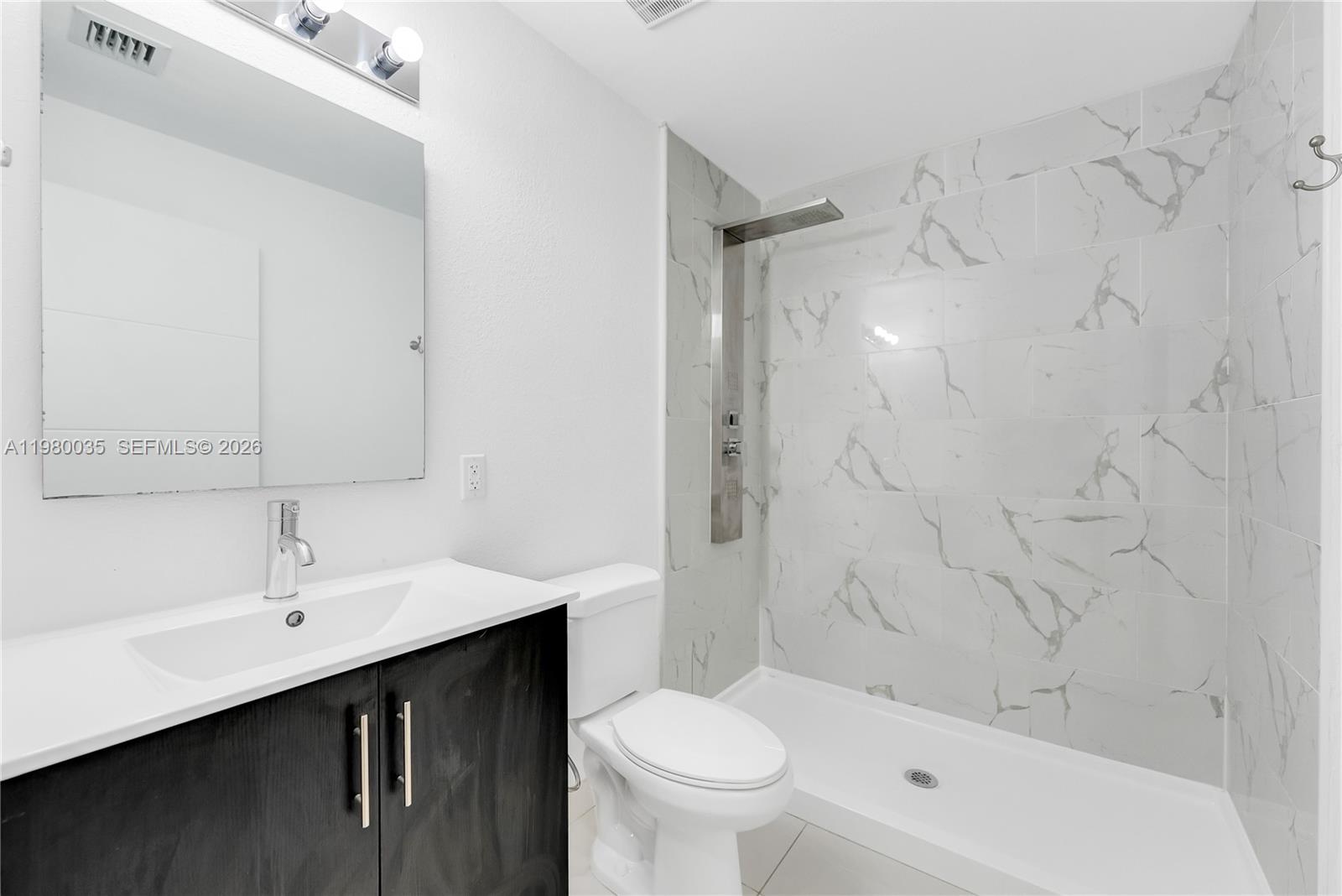 25936 Southwest 139th Path Homestead, FL 33032 - Photo 5 of 26