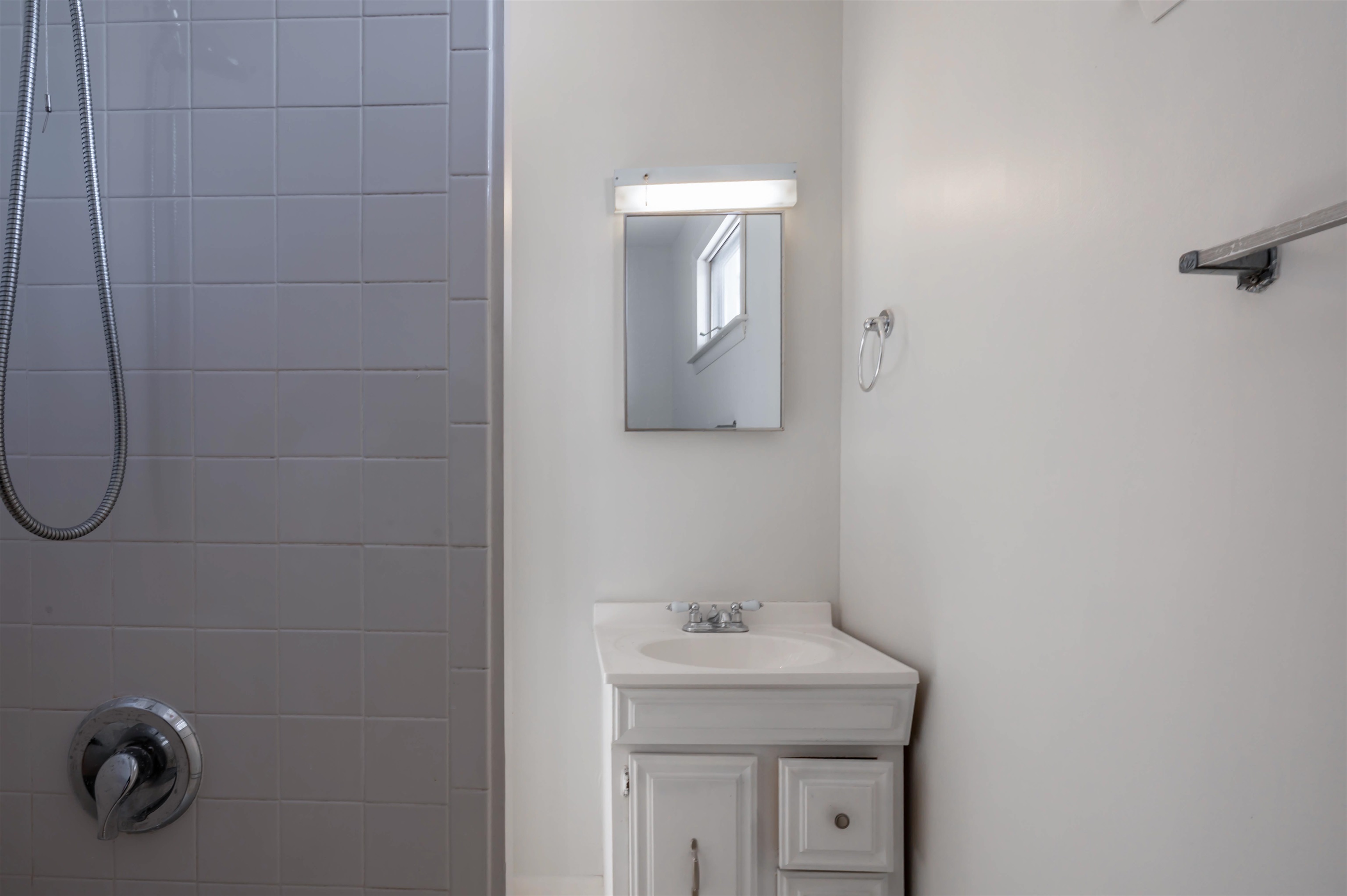 157 Milford Street Manchester, NH 03102 - Photo 37 of 52