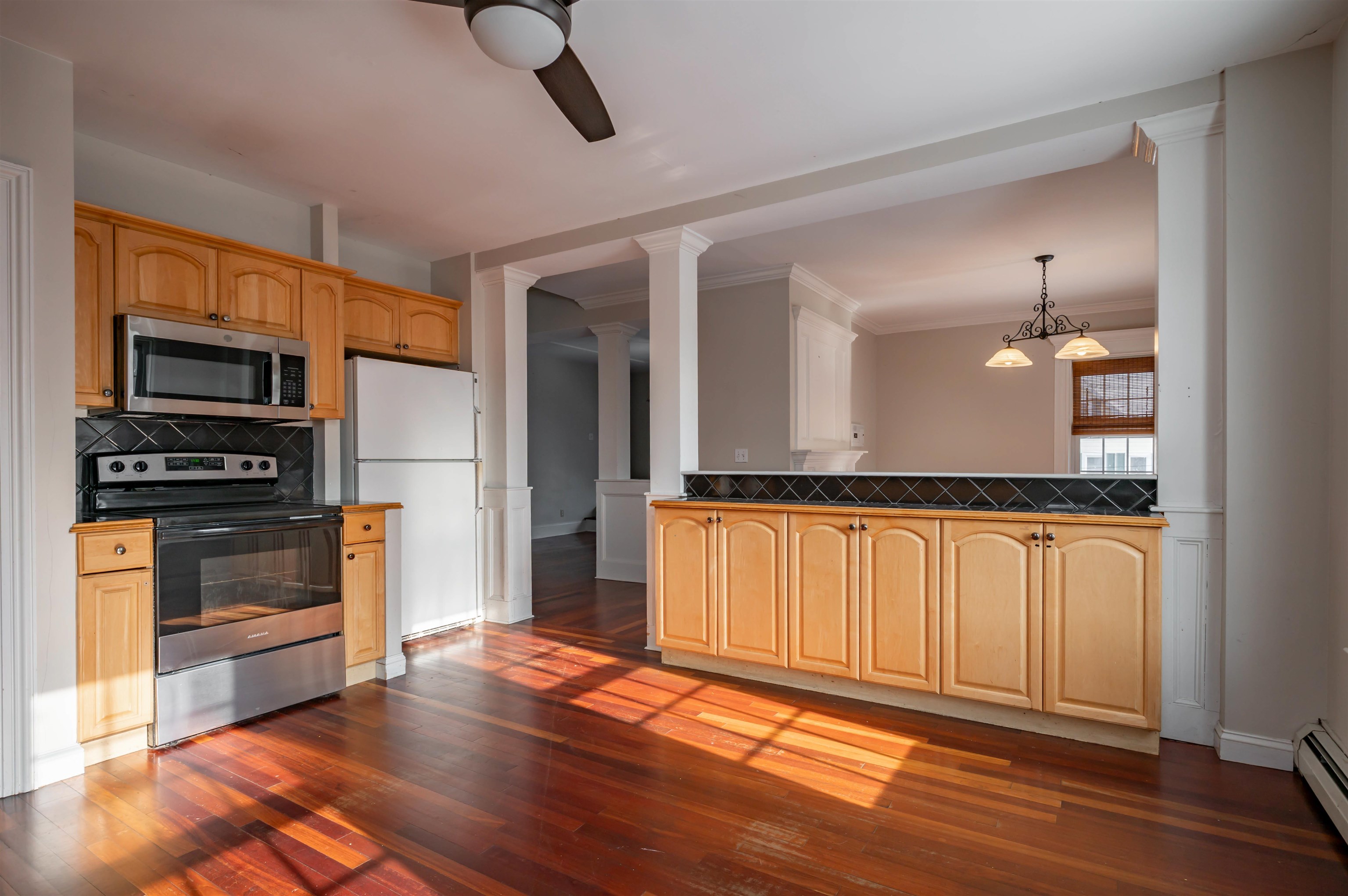 157 Milford Street Manchester, NH 03102 - Photo 9 of 52