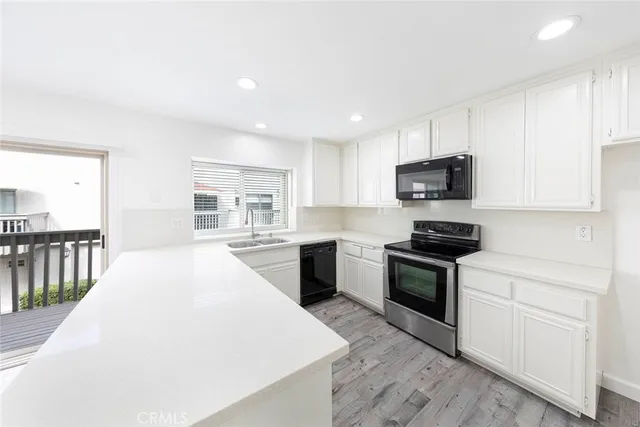 $4,550 | 5 Stardust, Irvine, CA 92603