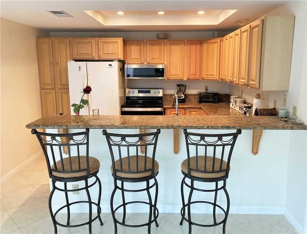 12 Windrow Irvine, CA 92618 - Photo 18 of 45