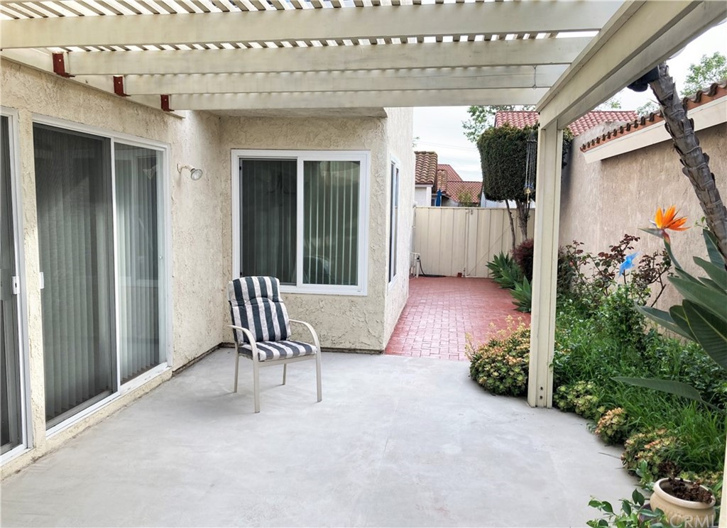 12 Windrow Irvine, CA 92618 - Photo 7 of 45