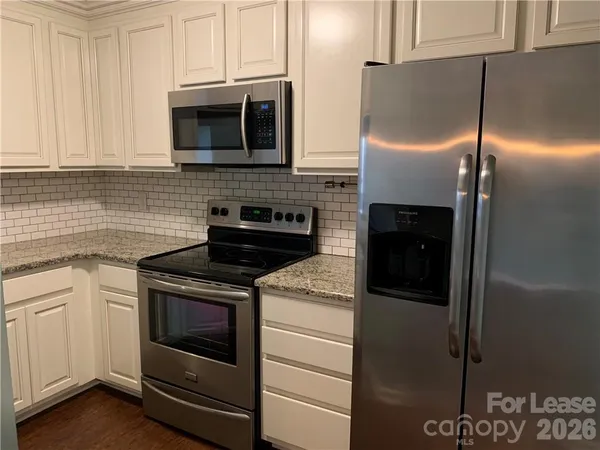 $1,550 | 2519 Stockbridge Drive, Unit B, Charlotte, NC 28210