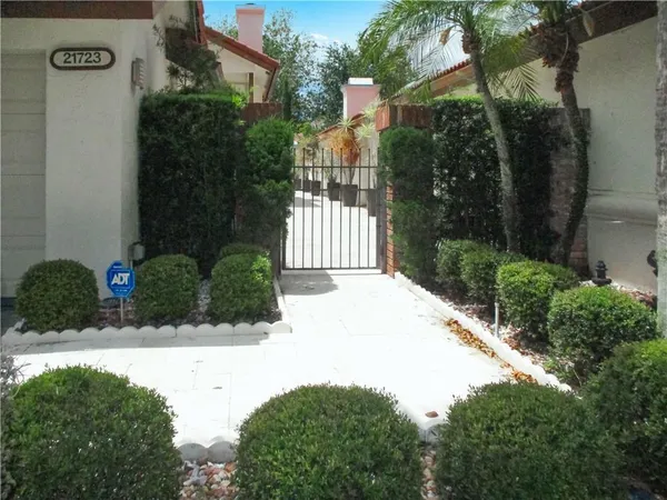 $1,289,900 | 21723 Club Villa Terrace, Boca Raton, FL 33433