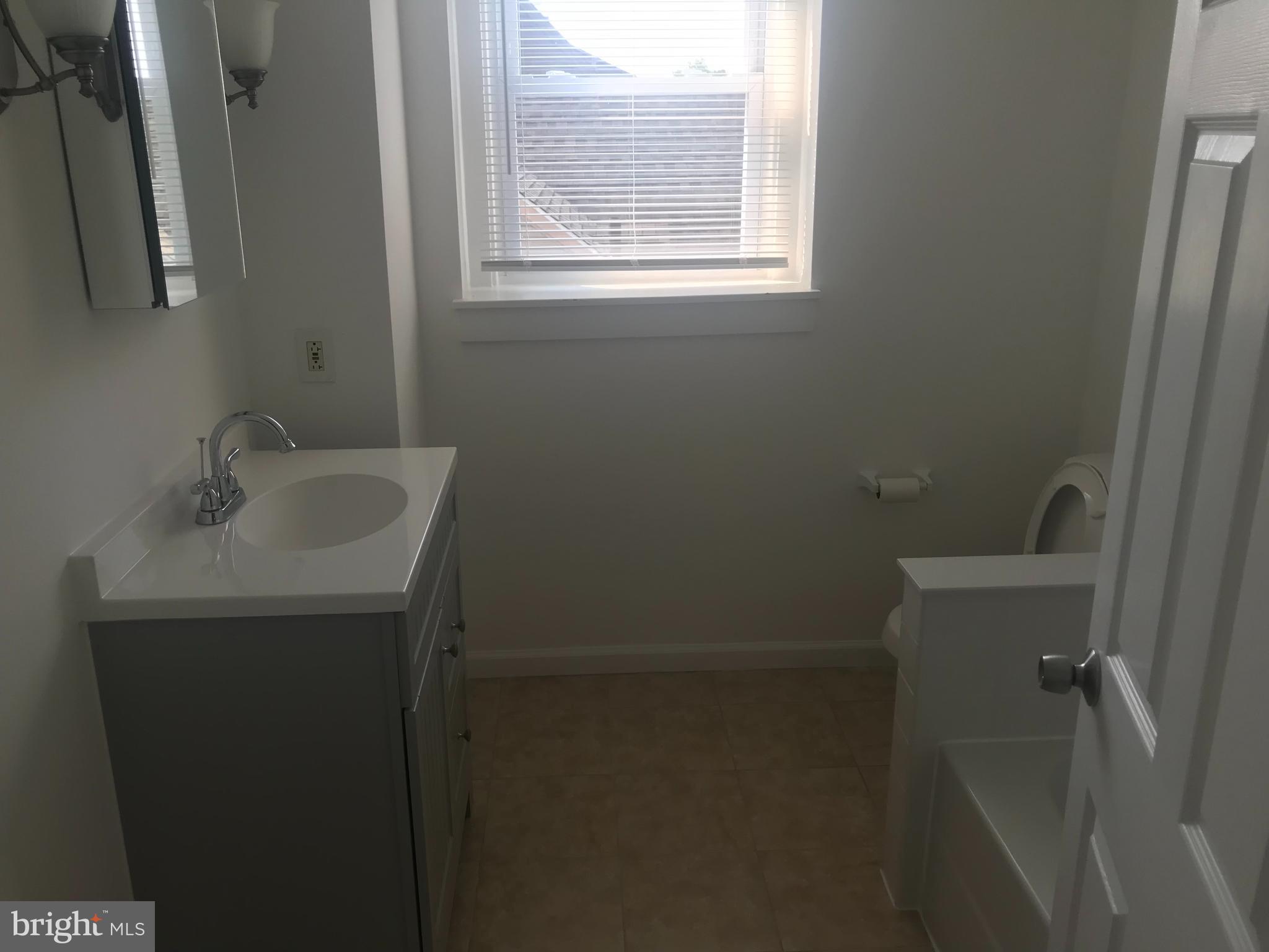 518 Netherwood Road Upper Darby, PA 19082 - Photo 39 of 53