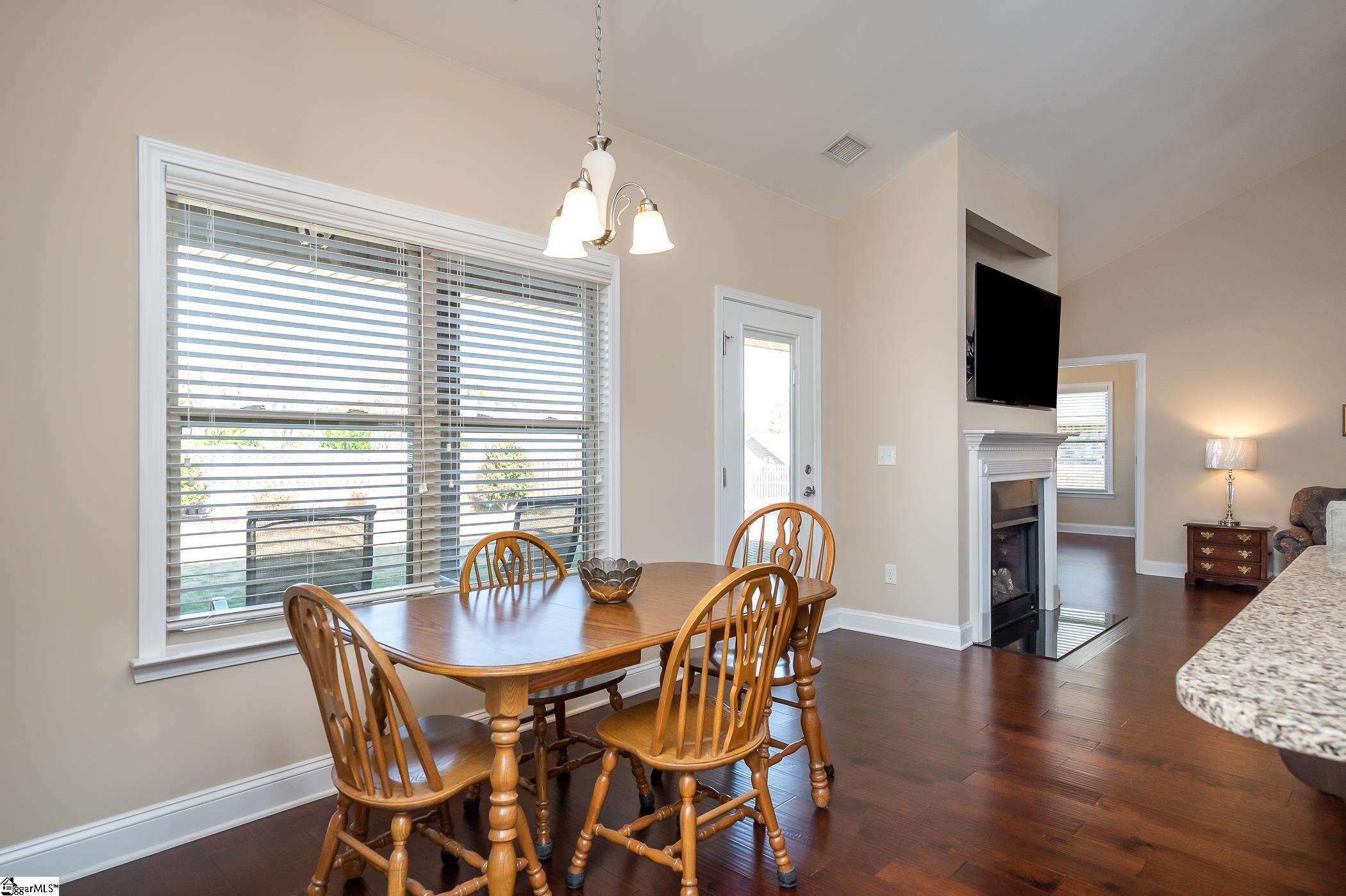 304 Rabbit Run Trail Simpsonville, SC 29681 - Photo 13 of 36